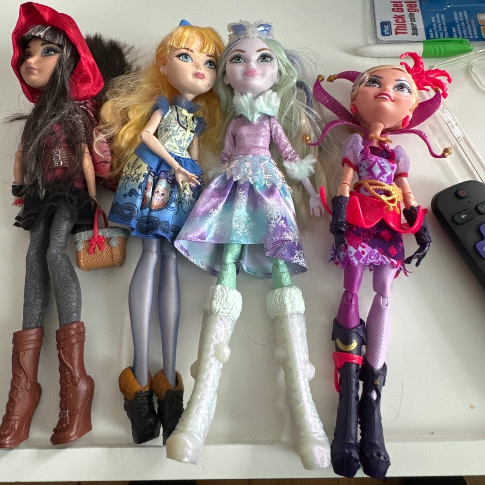 Ever after high doll lot